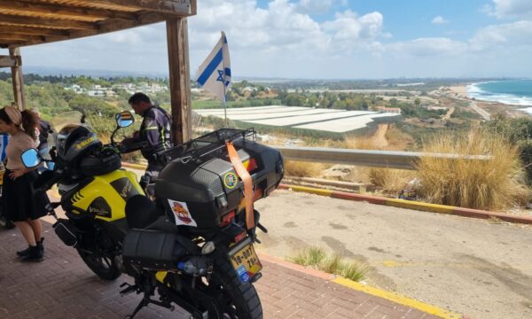 7fde9e5c-ede8-4af2-be26-95081c76f455