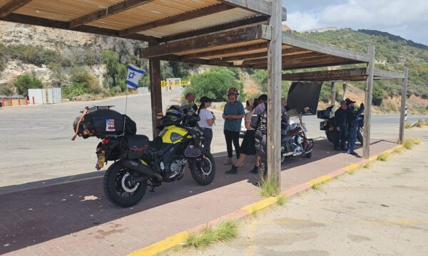 f27b4724-43ee-4199-b99b-29366bb85402